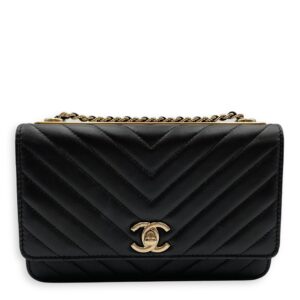 Trendy CC Chevron Black Wallet on Chain in Lambskin, Gold hardware