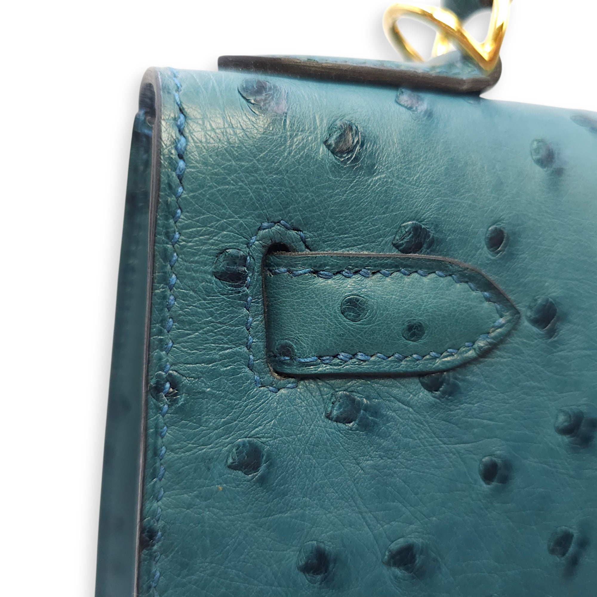 Sellier Kelly 28 Blue Cobalt in Ostrich, Gold hardware - Image 6