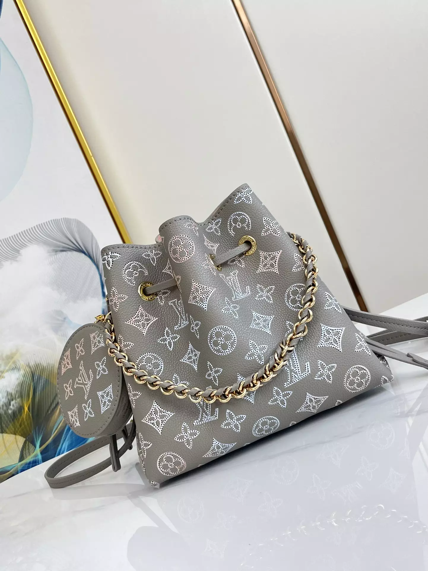 Bella Bucket Bag Gray Mahina Calfskin - Repbags.is - Image 4