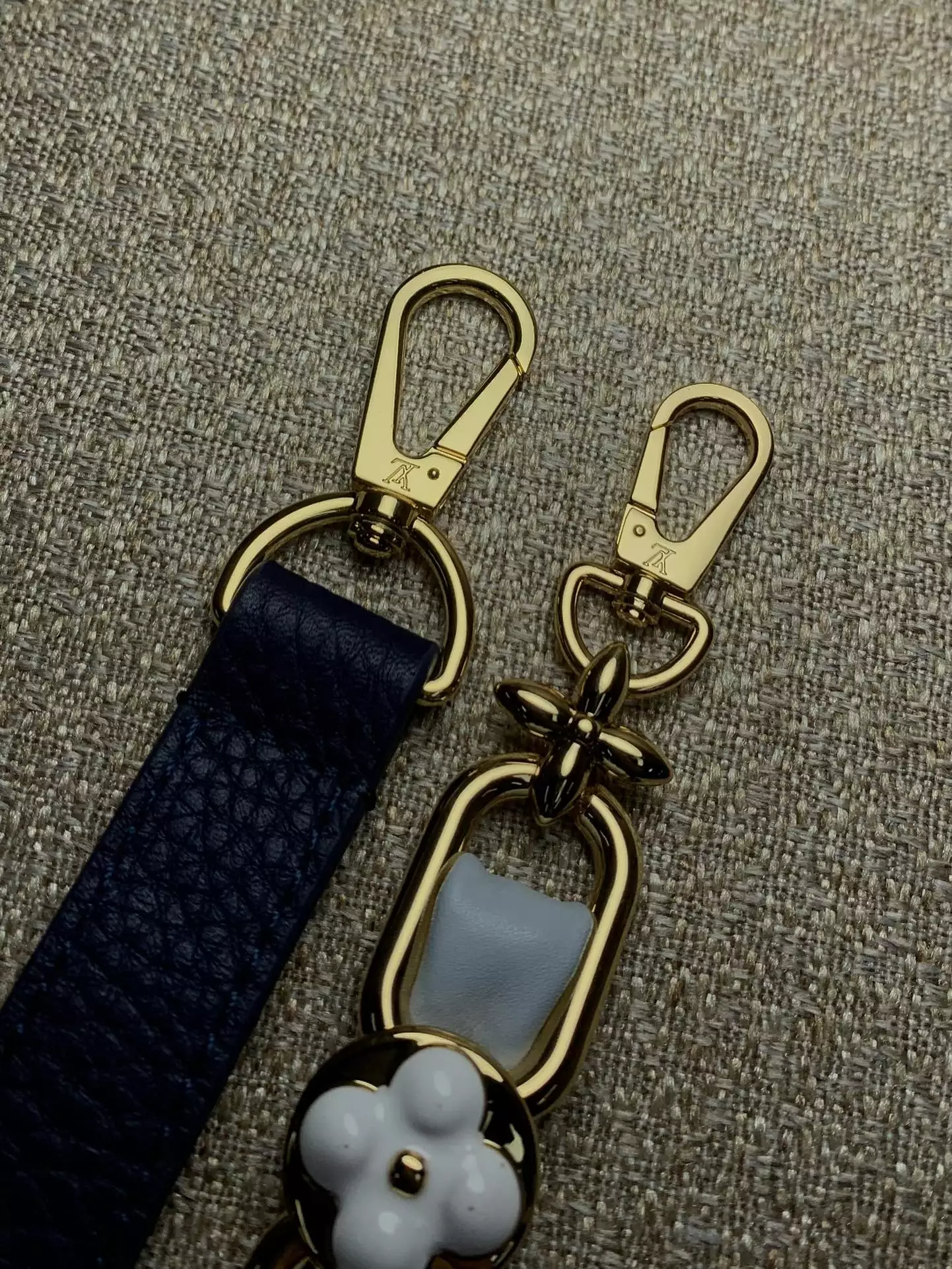 Capucines MM Blossom Chain Handbag French Blue - Repbags.is - Image 9