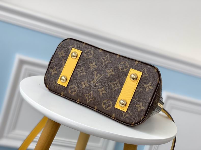 Alma BB Vernis Monogram Taupe Metallise - Image 6