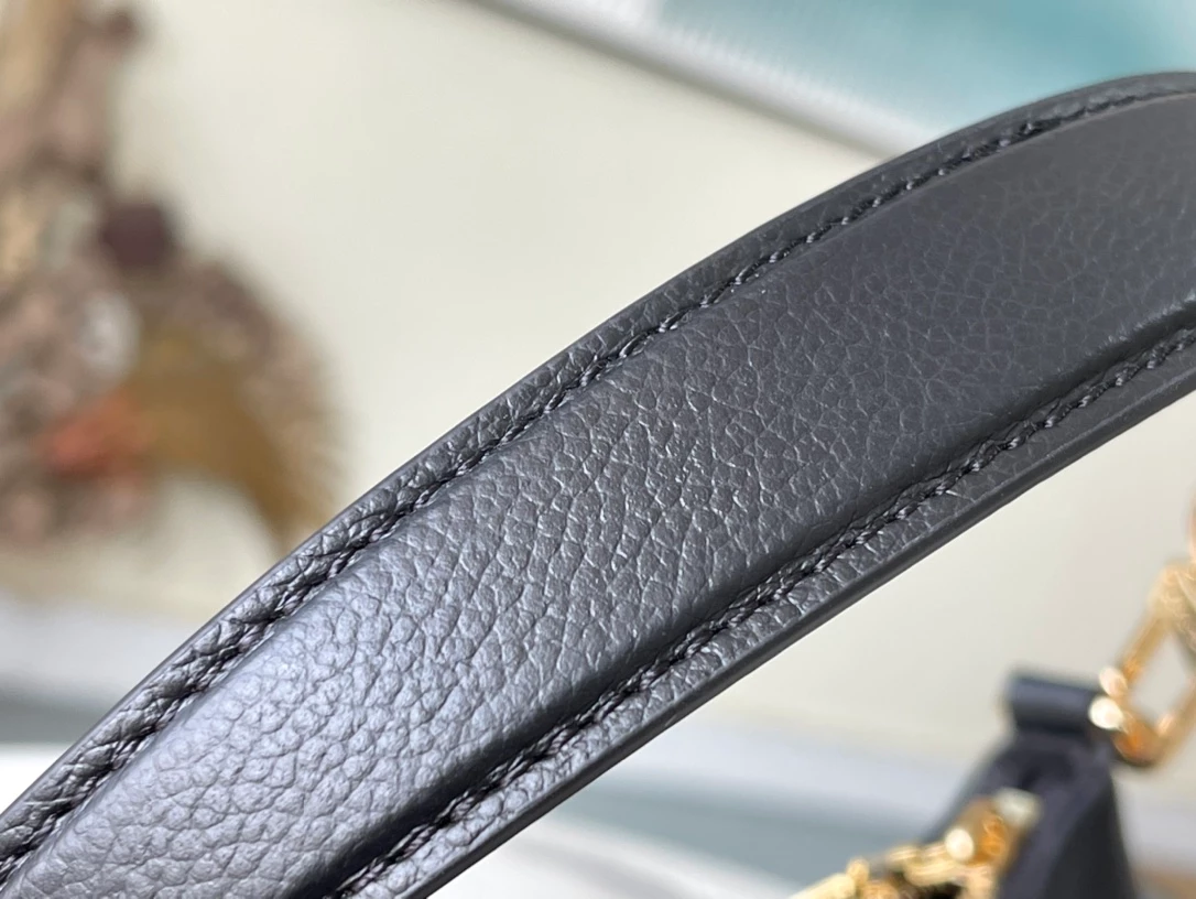 Bagatelle Monogram Empreinte Leather Bag - LB309 - Image 5