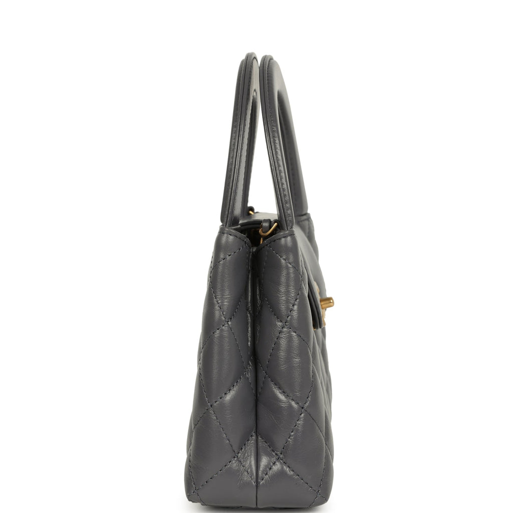 Pre-owned Chanel Small Kelly Shopper Grey Shiny Aged Calfskin Brushed Gold Hardware - Image 4
