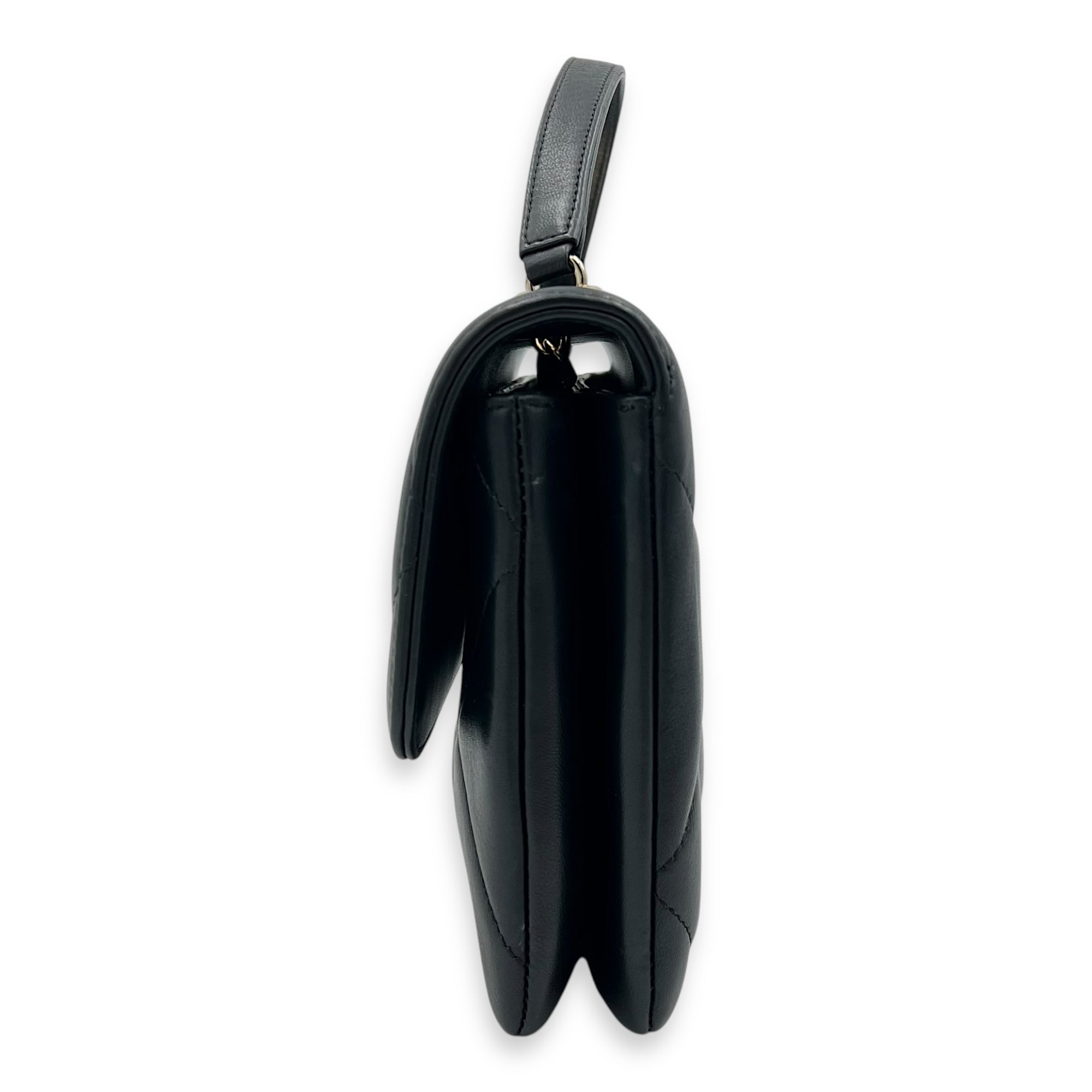 Trendy CC Shoulder Bag Black in Lambskin, Gold hardware - Image 5