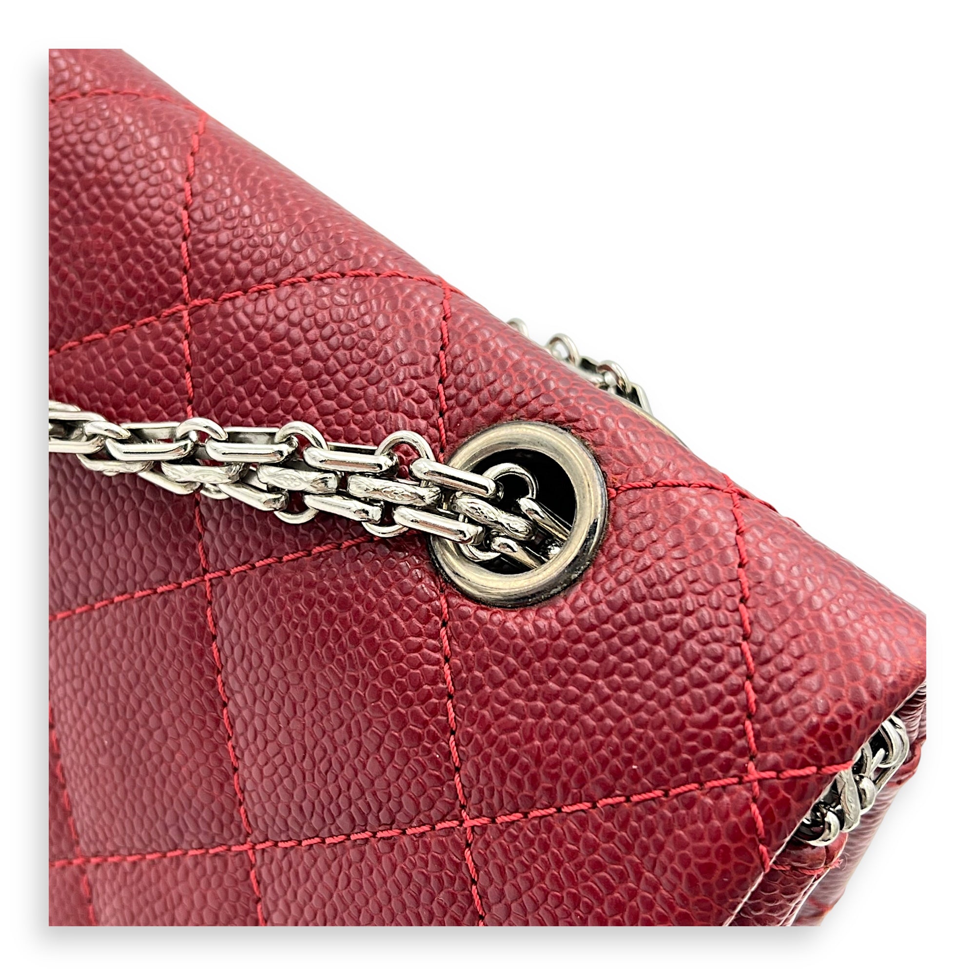 2.55 Shoulder Bag Red in Caviar Leather, Ruthenium hardware - Image 17