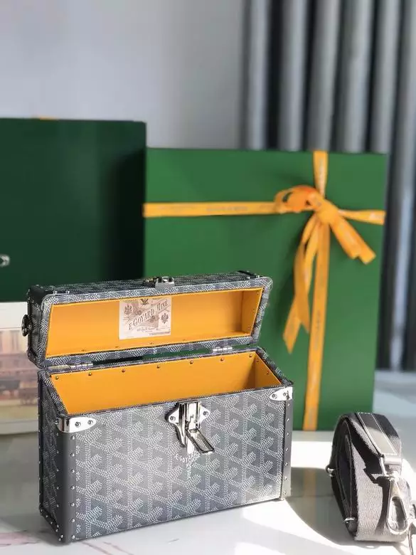 Goyard Cassette Trunk Bag - Repbags.ru - Image 9