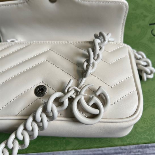 GG Marmont belt bag White chevron matelassé - Image 10