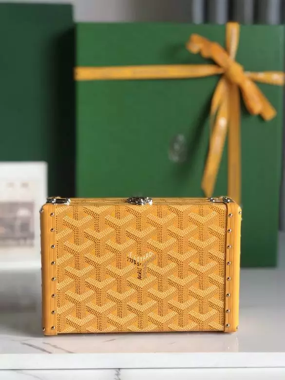 Goyard Minaudière Trunk Bag - Repbags.ru - Image 5