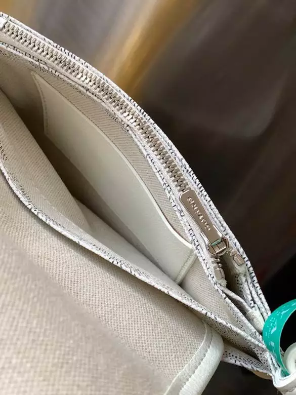 Goyard Plumet Pocket Wallet - Repbags.ru - Image 8