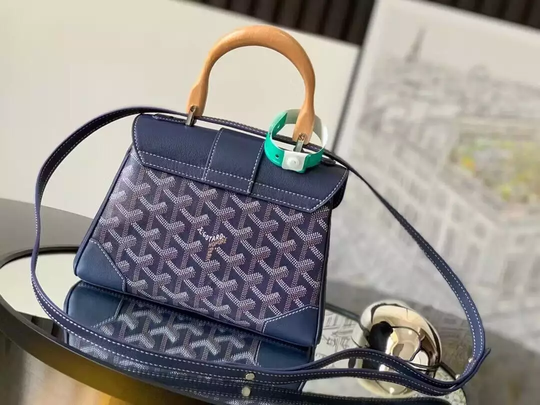 Goyard Saigon Souple Mini Bag - Repbags.ru - Image 5