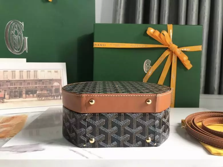 Goyard The Alto Hatbox Trunk Bag - Repbags.ru - Image 9