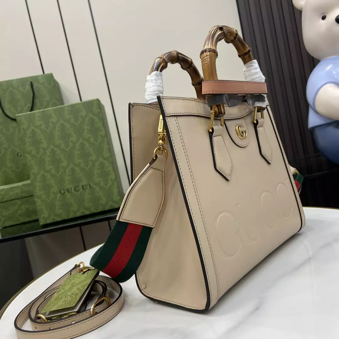 Gucci Diana Small Tote Bag Double G - Repbags.ru - Image 5
