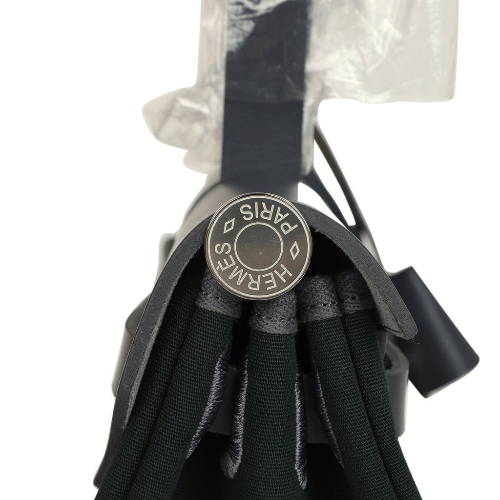 Hermes Herbag Zip PM 31 Vert Cypres Officier Canvas and Ardoise Vache Hunter Palladium Hardware - Image 5