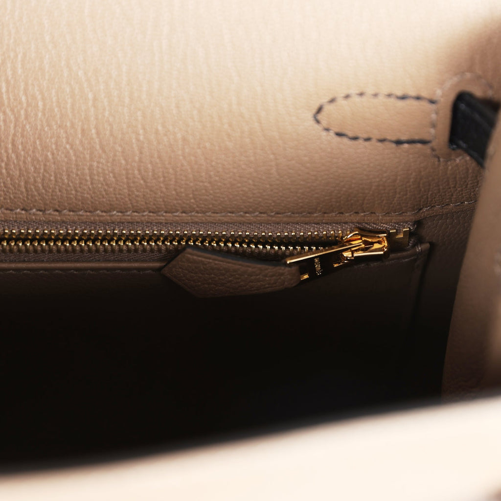 Hermes Special Order (HSS) Kelly Sellier 25 Black and Etoupe Chevre Mysore Permabrass Hardware - Image 10