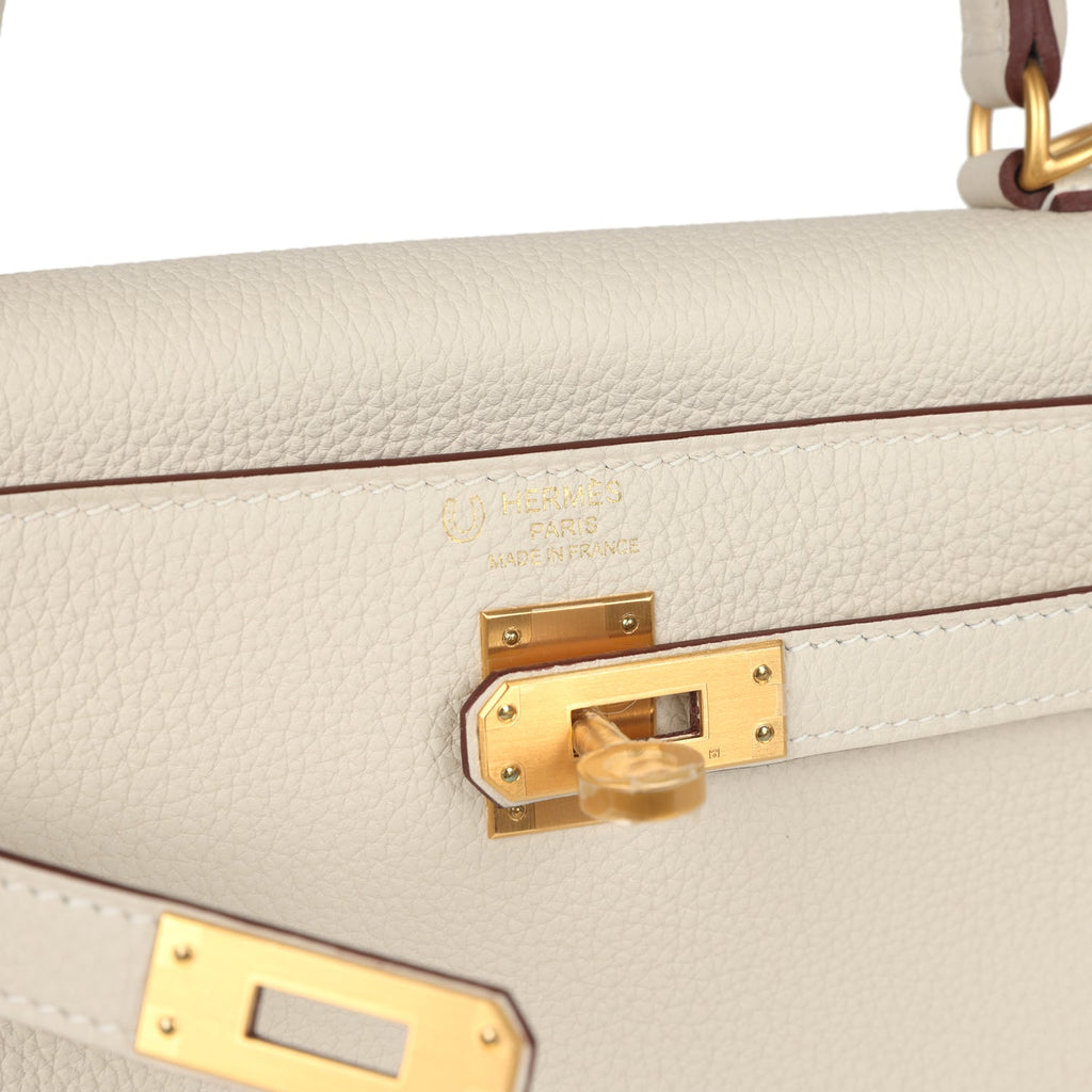 Hermes Special Order (HSS) Kelly Retourne 25 Craie Verso Togo Brushed Gold Hardware - Image 8