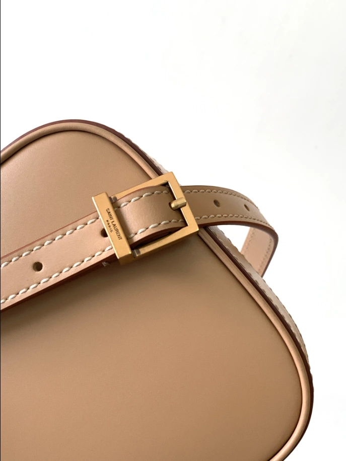 LE 5 À 7 Vertical in Smooth Leather bag - Image 8