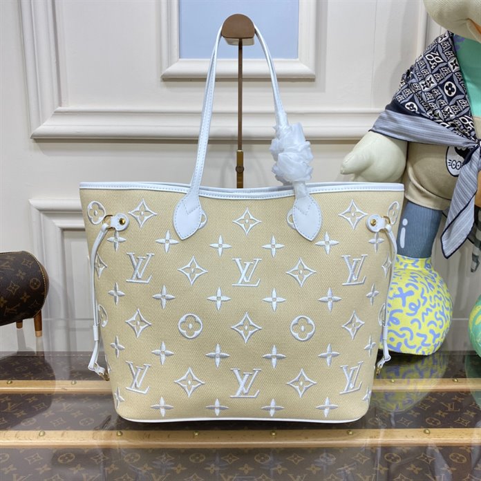 Louis Vuitton Neverfull MM Tote Bag - Image 4