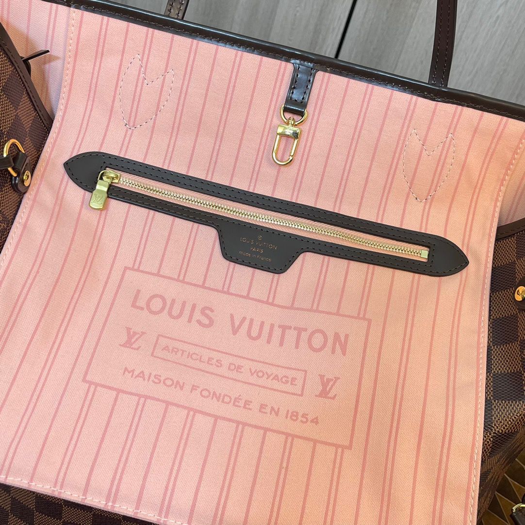 Louis Vuitton Neverfull MM Tote Bag - Image 5