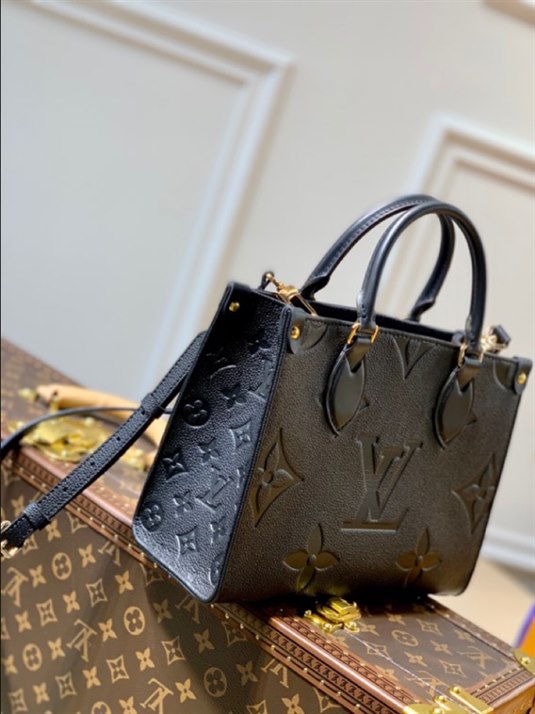 Louis Vuitton Onthego PM Tote Bag - Image 6