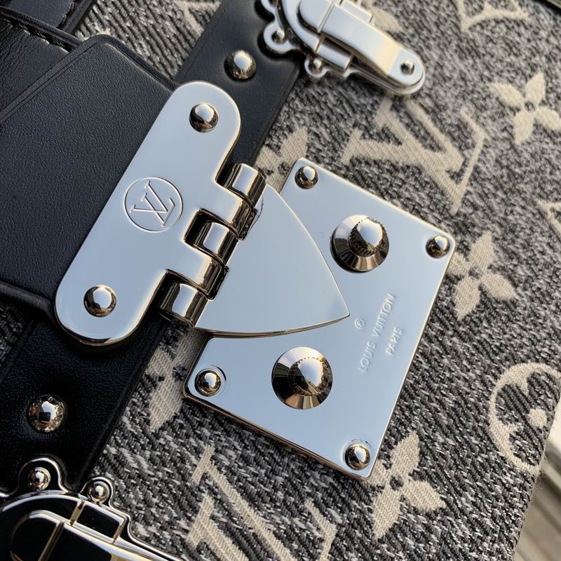 Louis Vuitton Petite Malle Gray Denim - Image 8