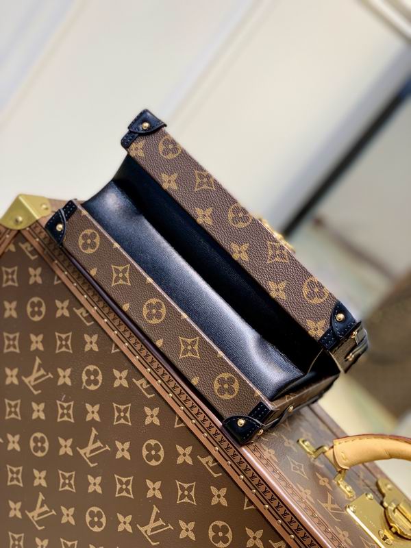 Louis Vuitton Petite Malle V Bag - Image 6