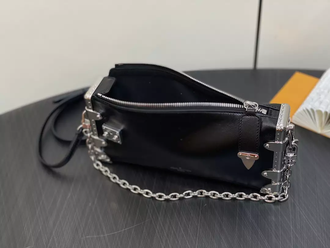 Louis Vuitton Slim Trunk Black Calf Leather Bag - Repbags.ru - Image 11