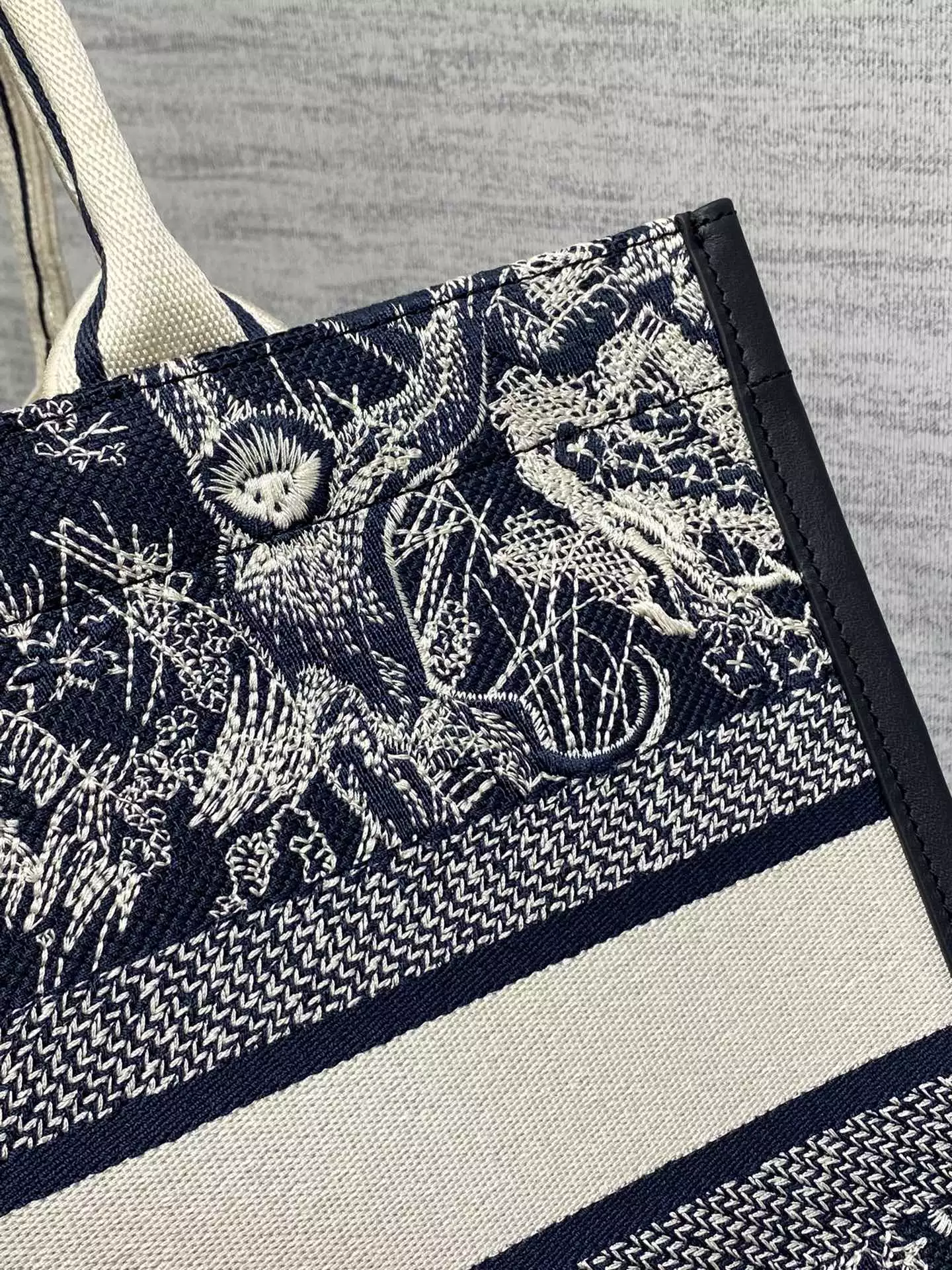 Medium Dior Book Tote - Repbags.ru - Image 9