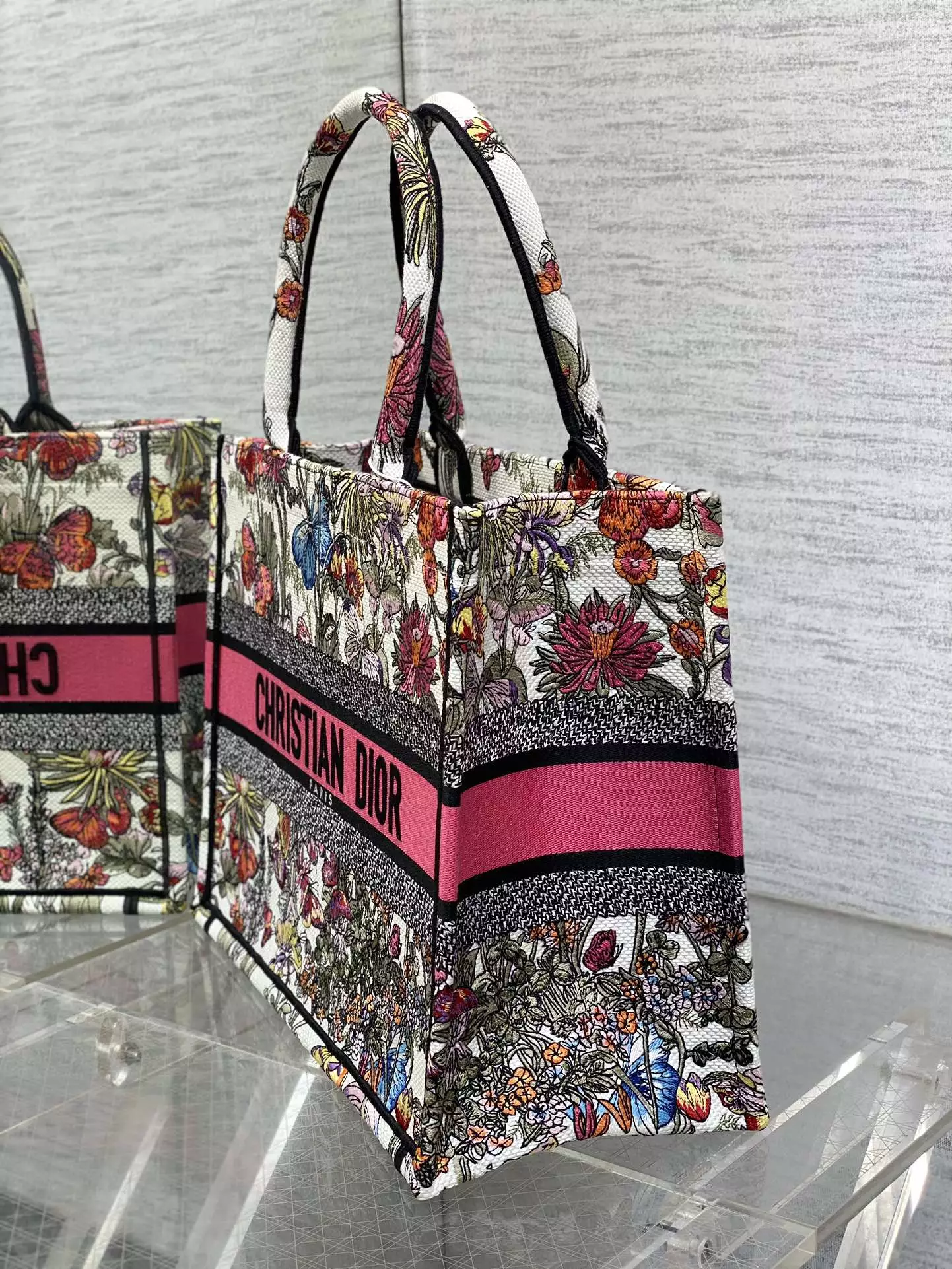 Medium Dior Book Tote Mexico Millefiori Embroidery - Repbags.ru - Image 4