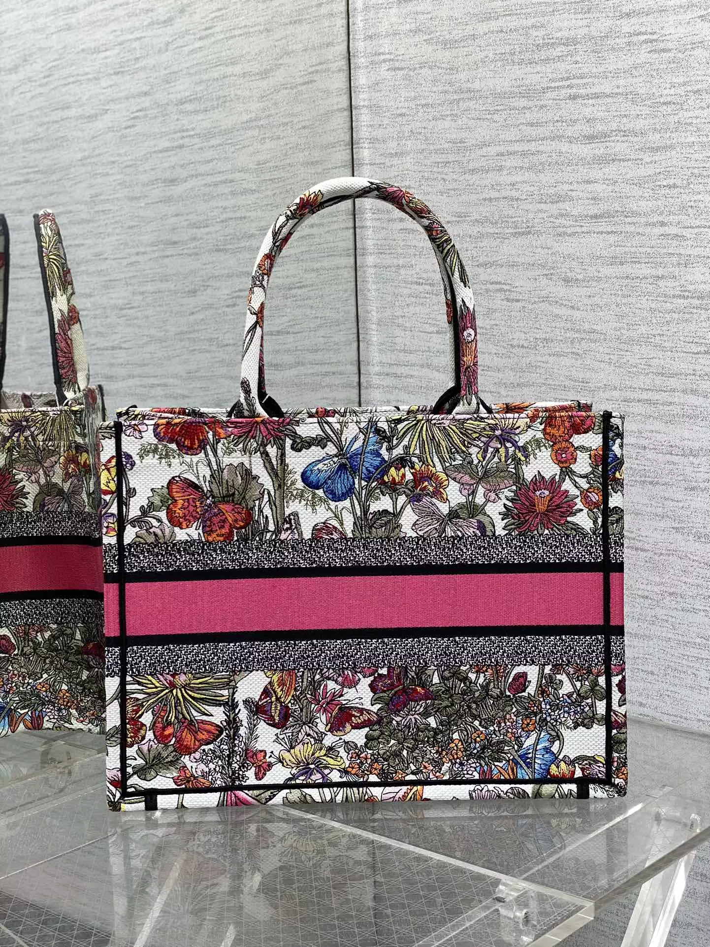 Medium Dior Book Tote Mexico Millefiori Embroidery - Repbags.ru - Image 8