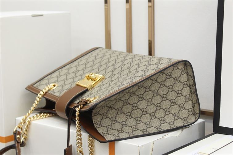 Padlock medium GG shoulder bag Beige/ebony brown leather detail - GB086 - Image 8