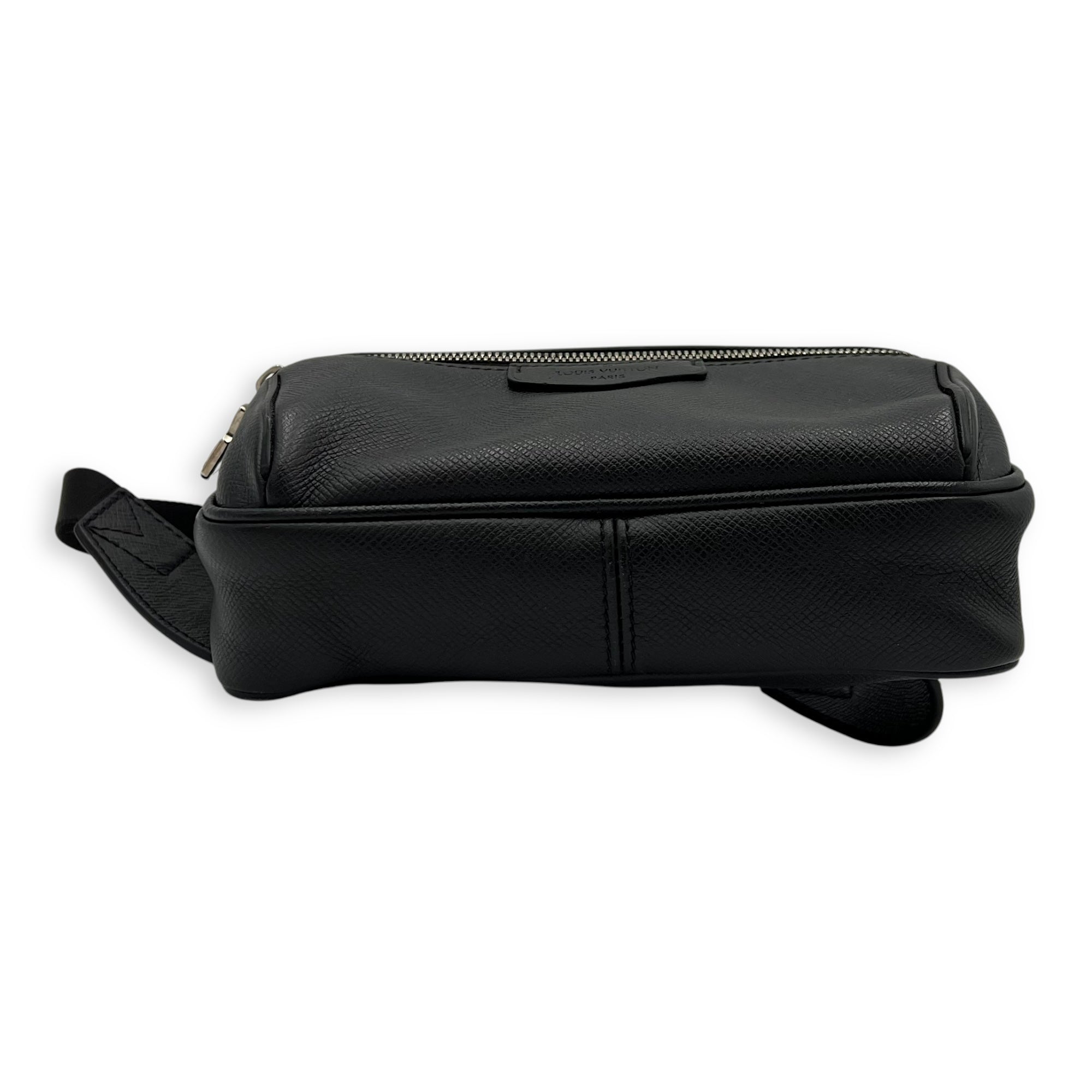 Outdoor Black Belt Bag in Taiga Leather, Silver hardware - Image 6