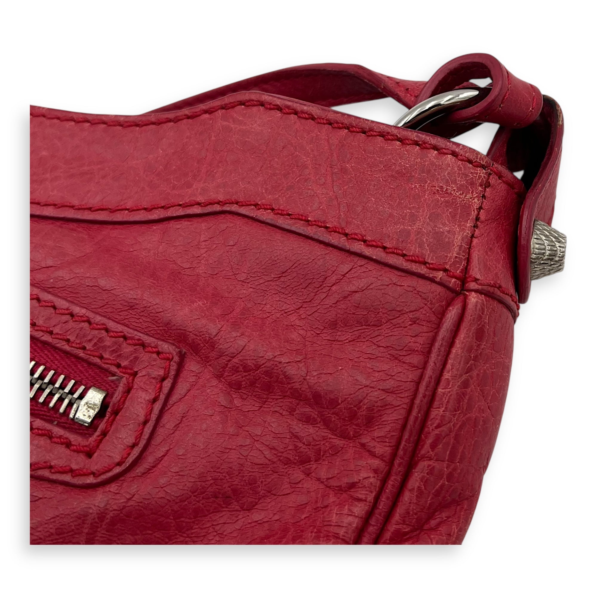 Hip Red Shoulder Bag in Distressed Leather, Silver hardware - Image 8