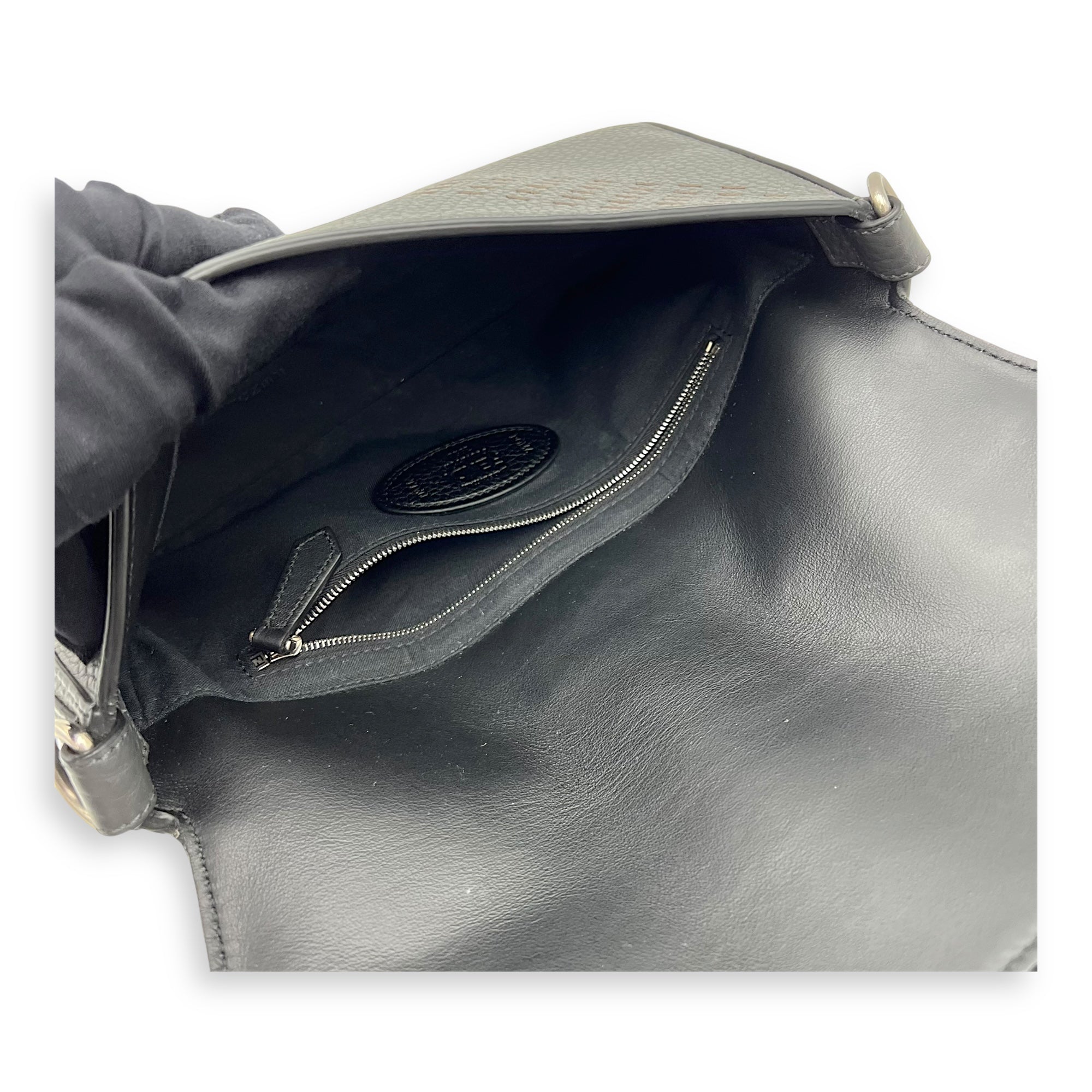 Baguette Crossbody Bag Grey in Calfskin, Silver hardware - Image 9
