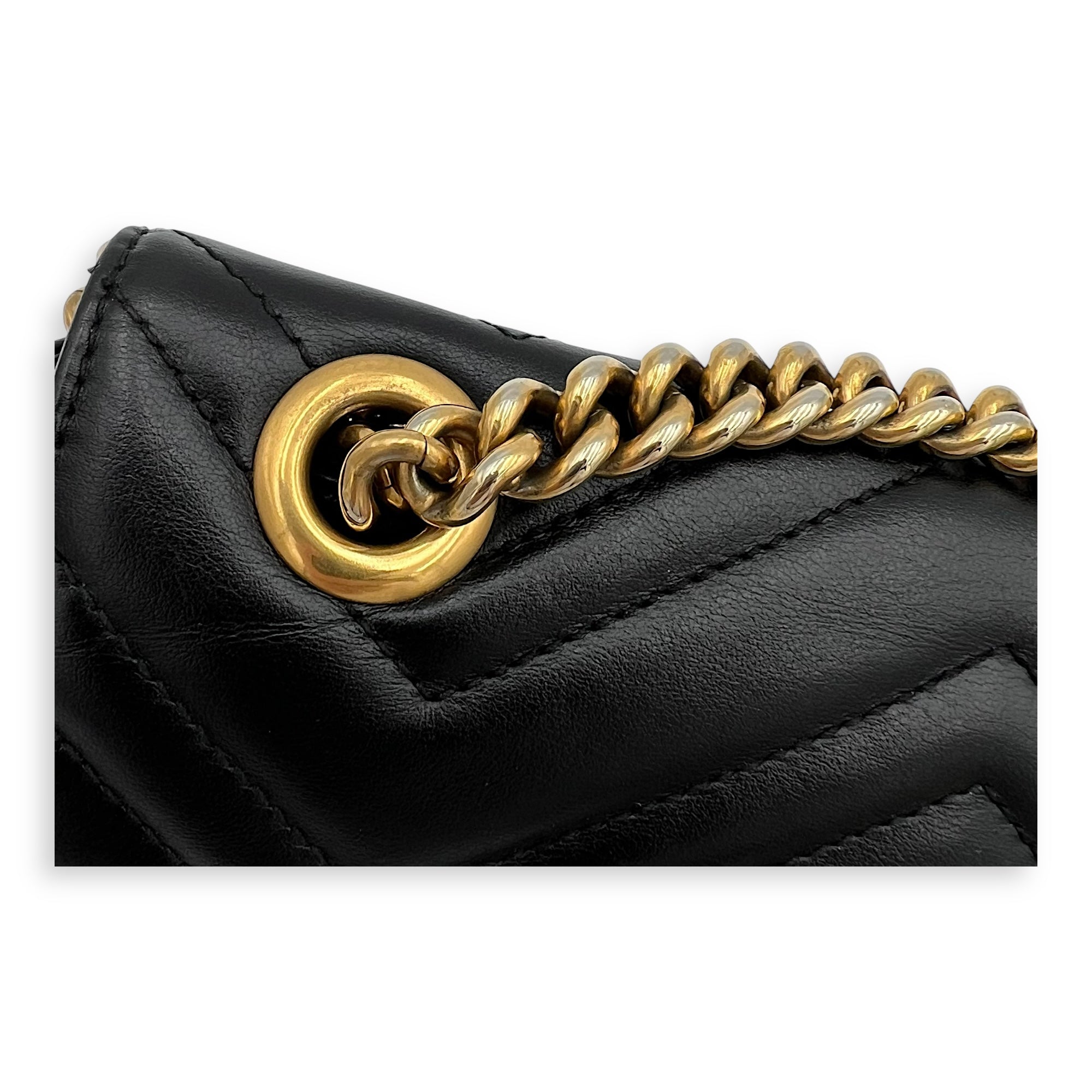 GG Marmont Shoulder Bag Mini Black in Calfskin, Gold hardware - Image 8