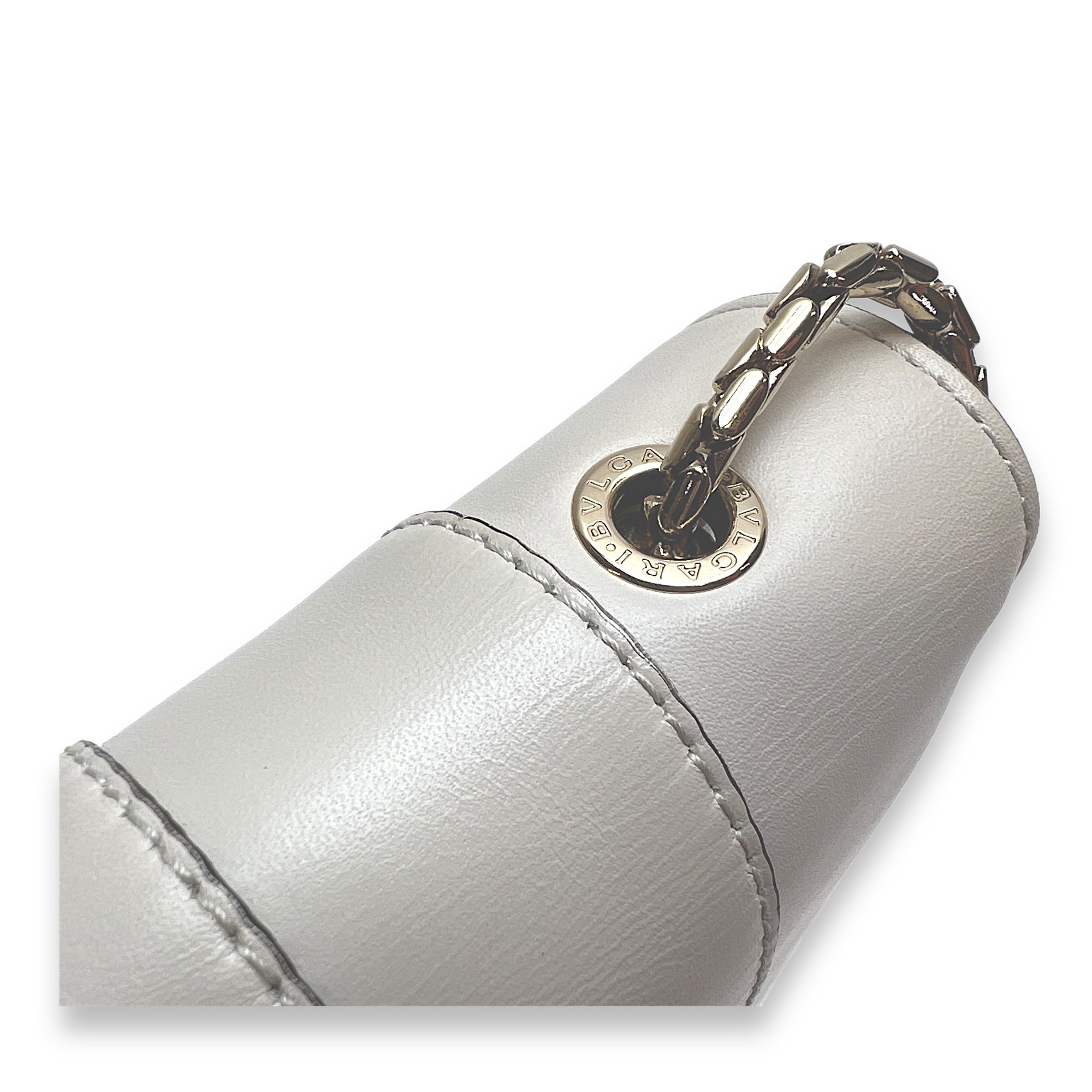 Serpenti Forever Medium White Shoulder Bag in Calfskin, Light Gold hardware - Image 10