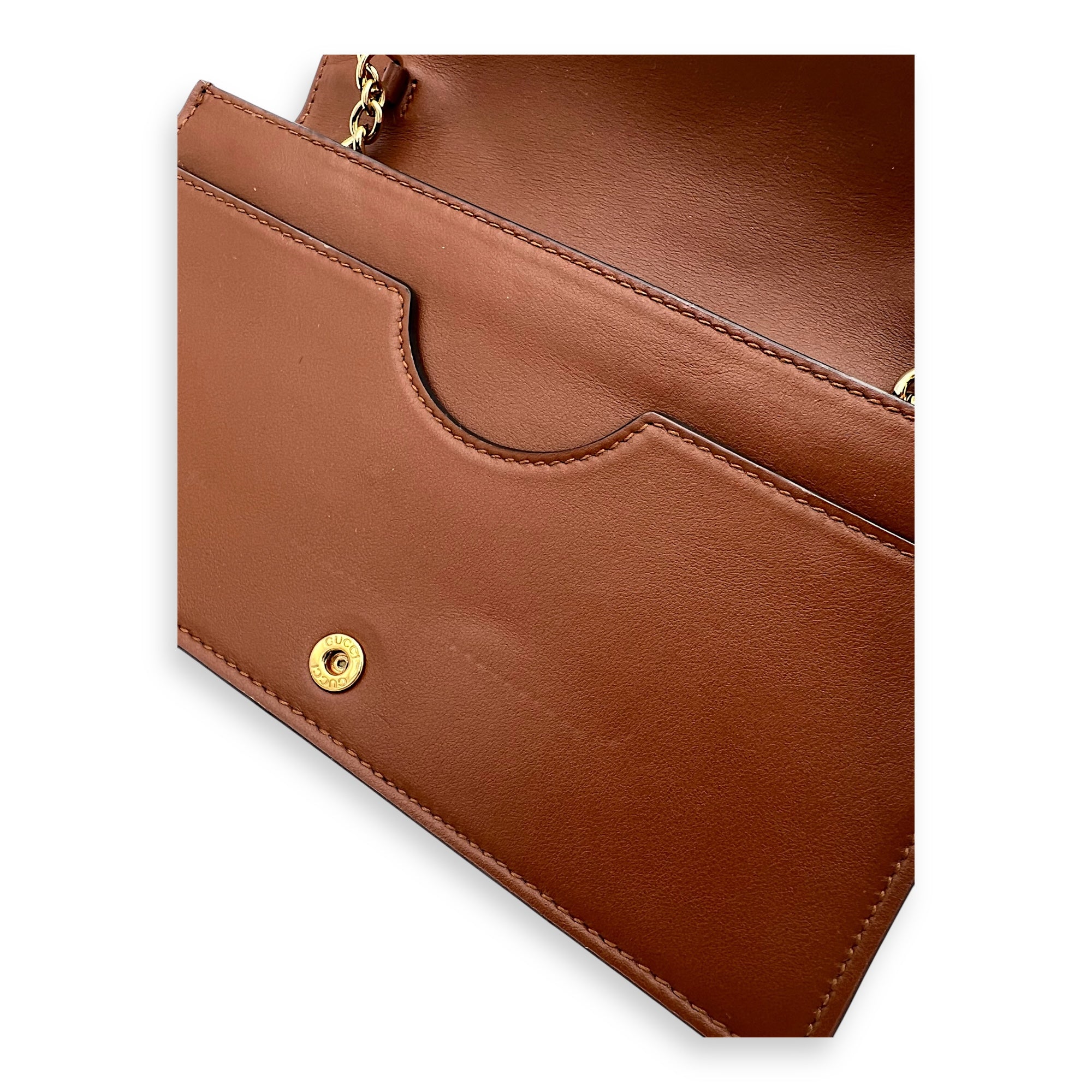 Matelassé Wallet On Chain Brown in Calfskin, Gold hardware - Image 10