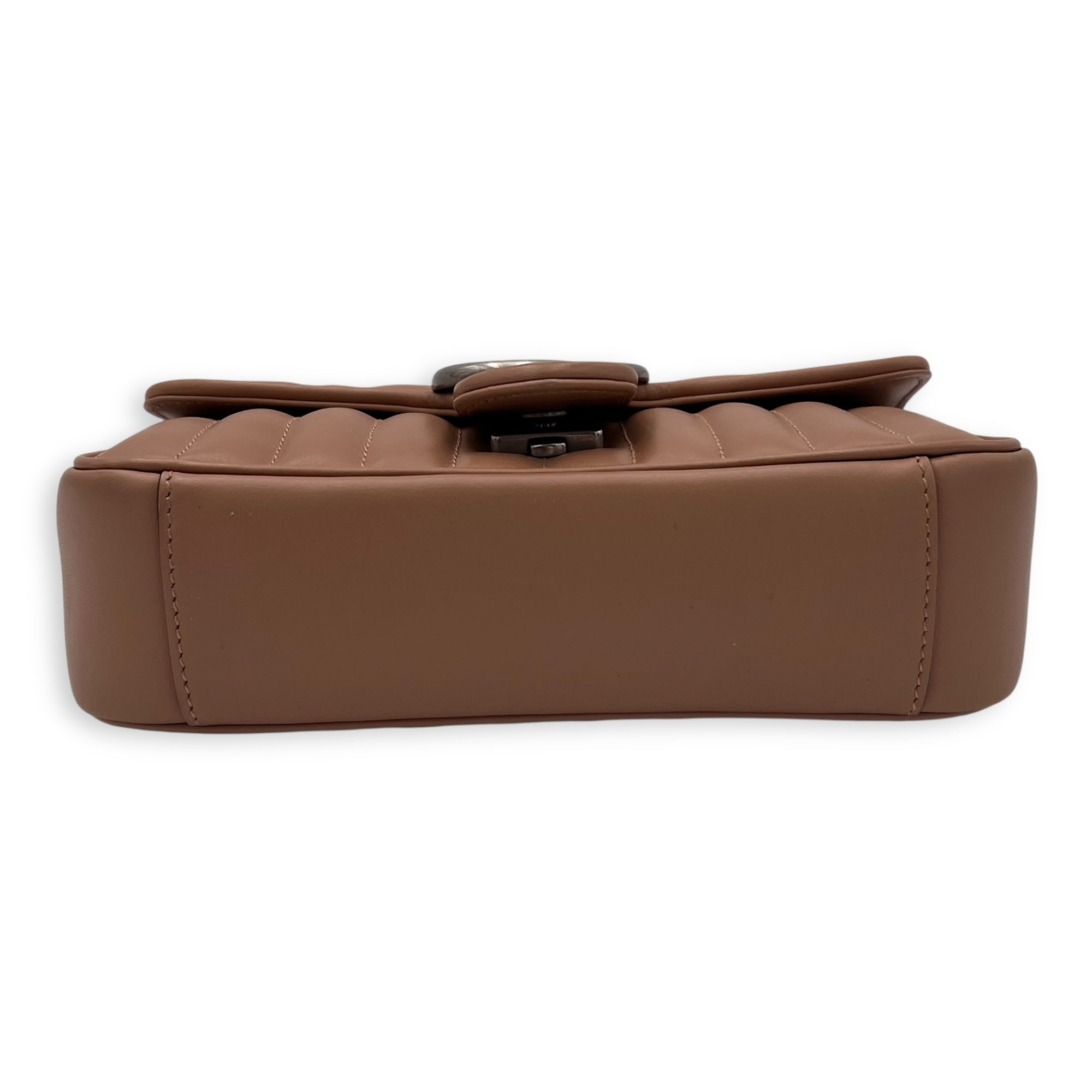 GG Marmont Mini Beige Crossbody Bag in Calfskin, Silver hardware - Image 6