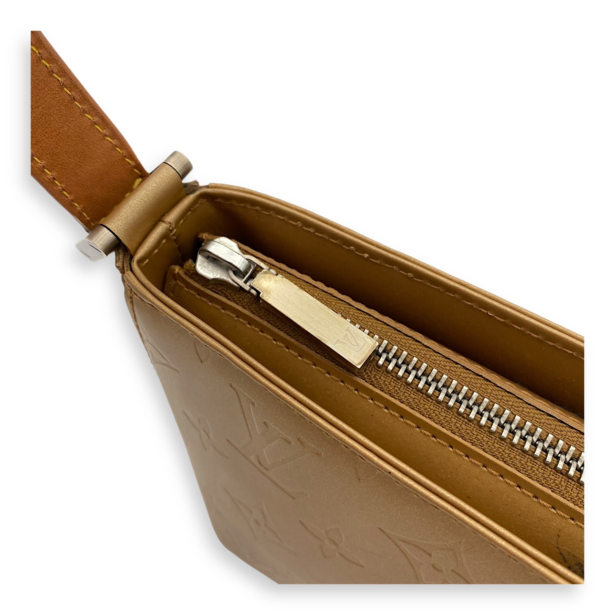 Mat Fowler Shoulder Bag Gold in Calfskin, Silver hardware - Image 8