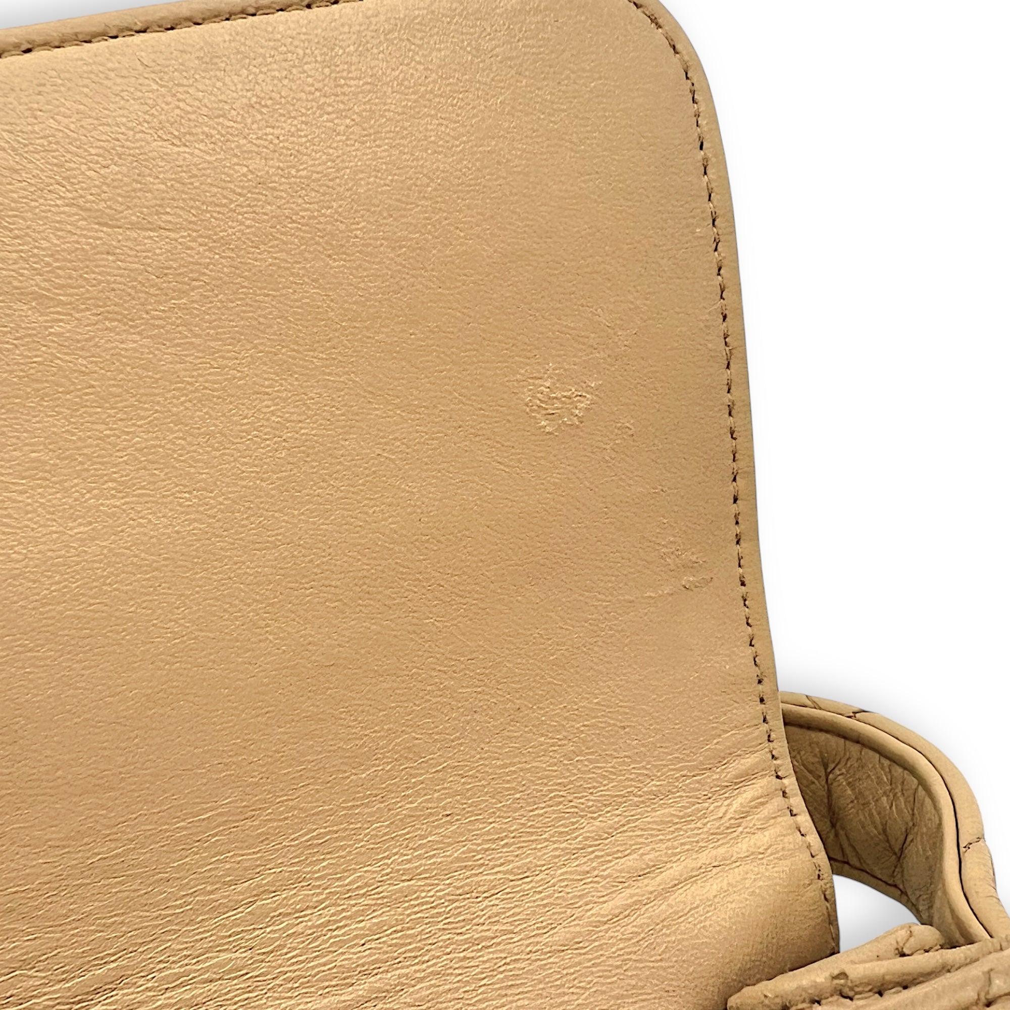 Vintage Double Face Flap Beige Shoulder Bag in Lambskin, Gold hardware - Image 18