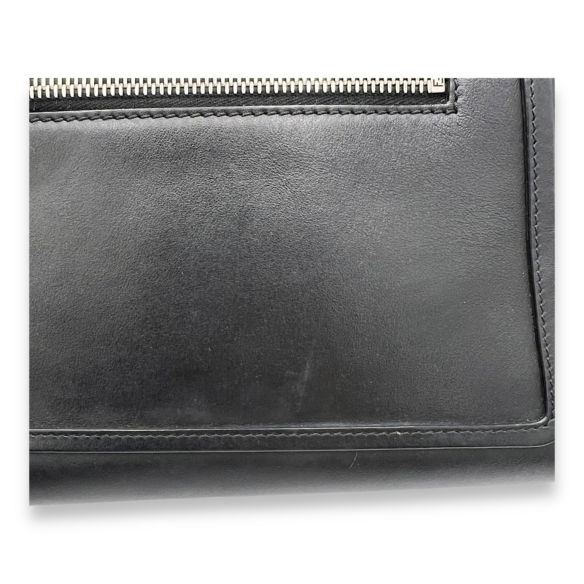 Runaway Shoulder Bag Black in Calfskin, Gold hardware - Image 12