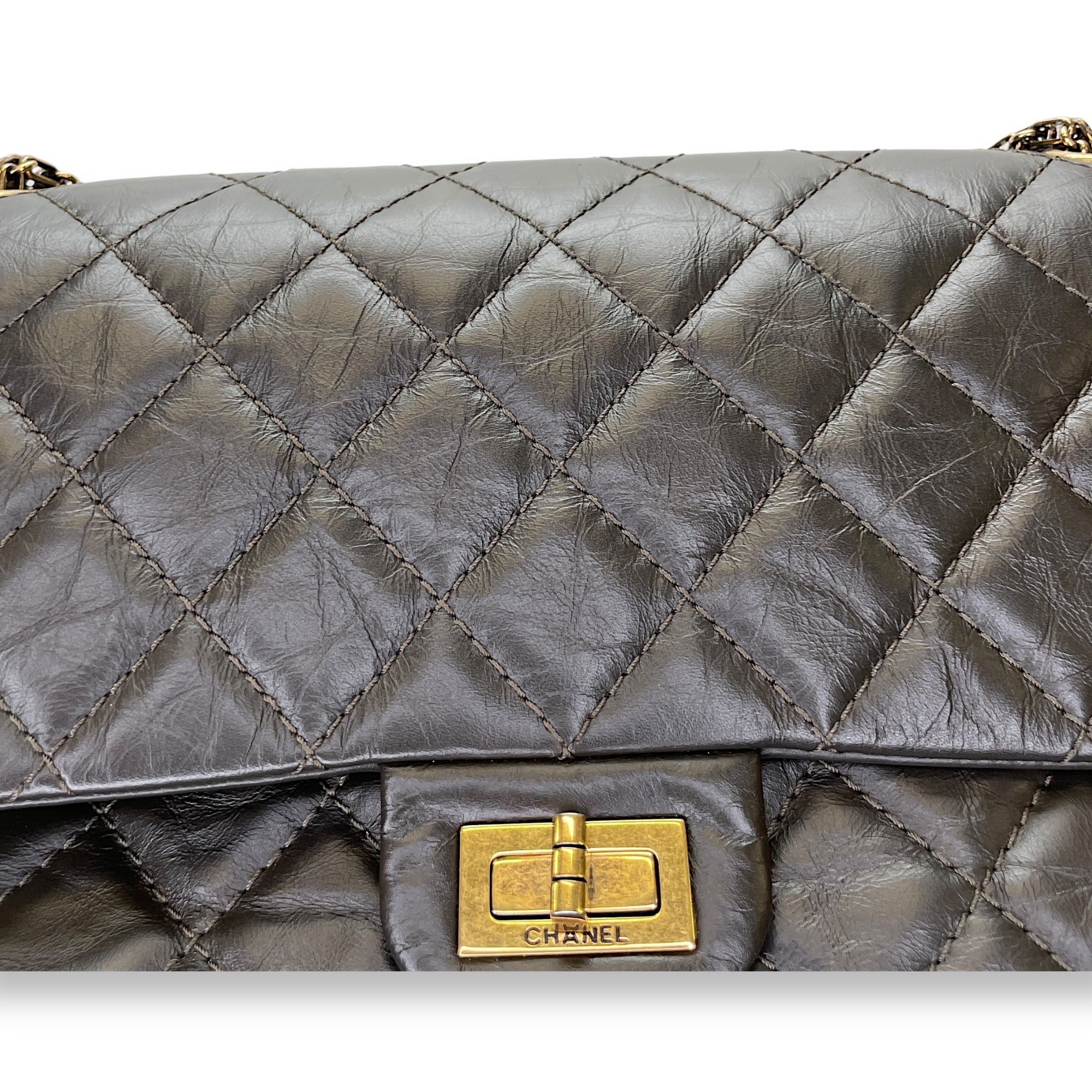 2.55 Brown Shoulder Bag in Calfskin, Gold hardware - Image 8