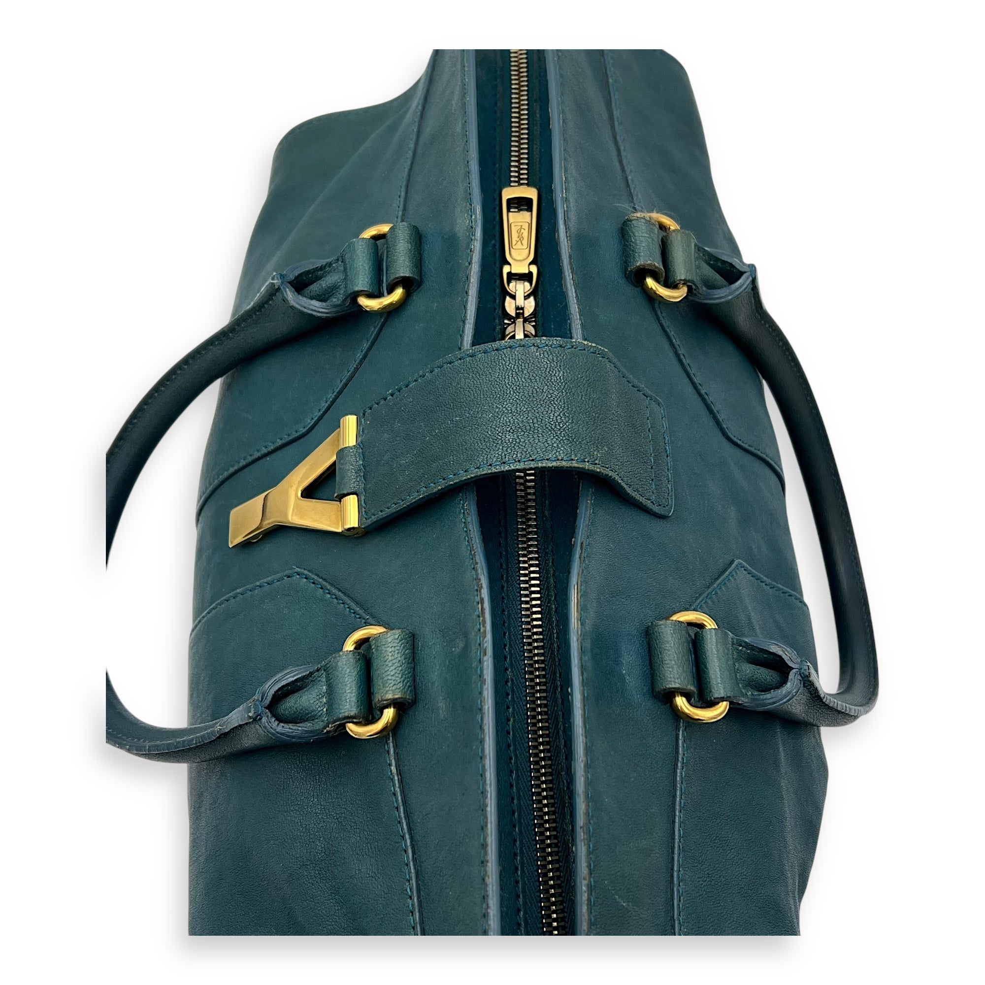 Cabas Chyc Sac Ligne Y Top handle bag in Calfskin, Gold Hardware - Image 11