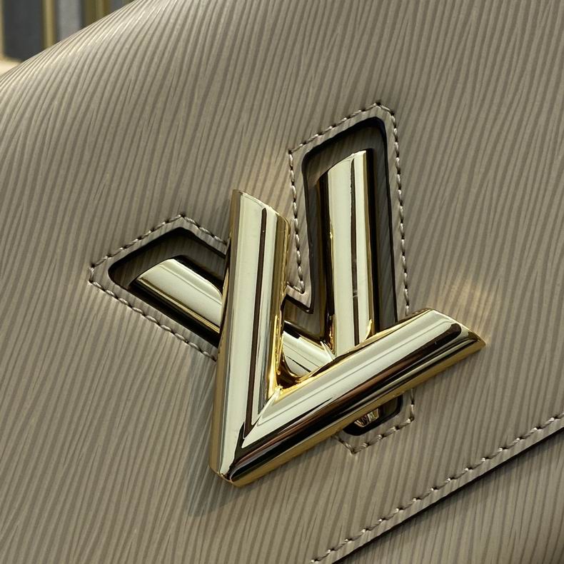 Twist Convertible Epi Leather MM Camel Light - Image 7