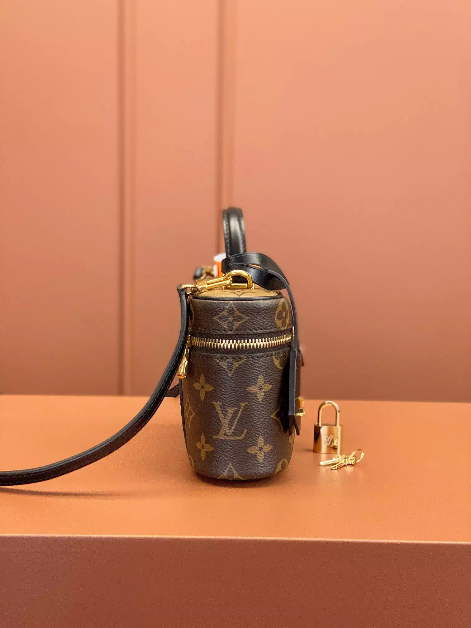 Vanity Chain Pouch Monogram Brown Coated Canvas - Repbags.ru - Image 5