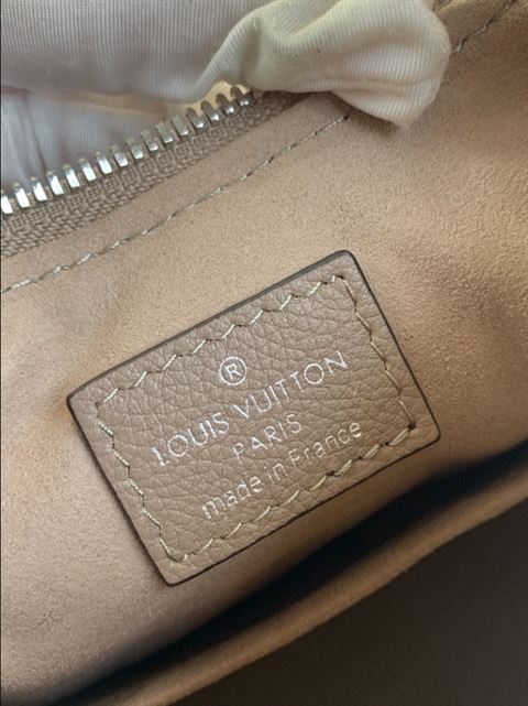 Why Knot PM Bag Mahina Leather - LB181 - Image 8