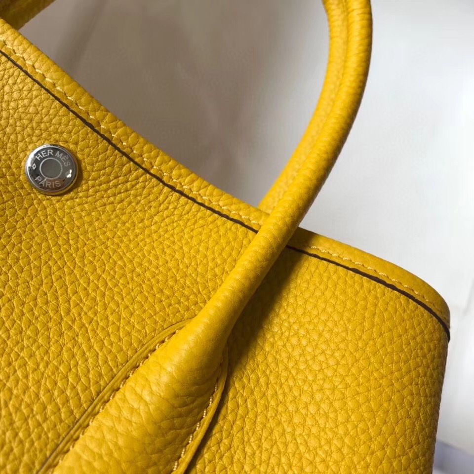 Hermes Garden Party 30 Bag In Yellow Taurillon Leather - Image 6