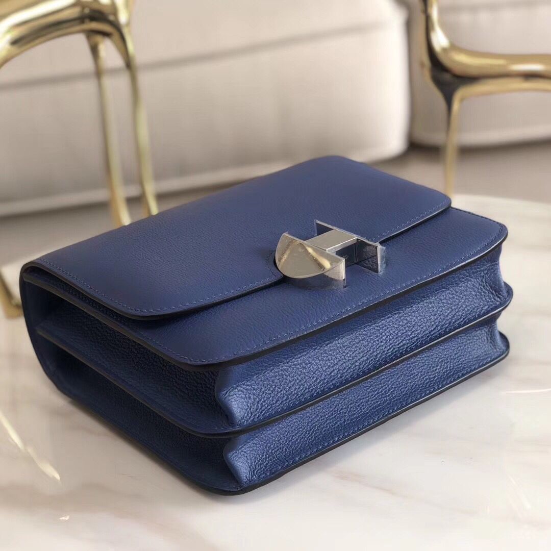 Hermes 2002 20cm Bag In Blue Brighton Evercolor Calfskin - Image 4