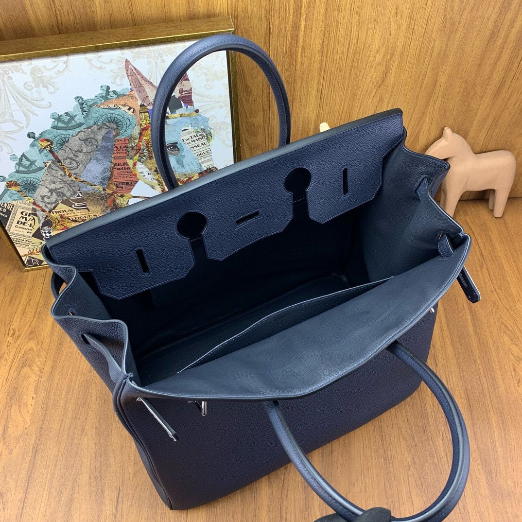 Hermes Birkin HAC 40 Handmade Bag in Blue Nuit Clemence Leather - Image 8
