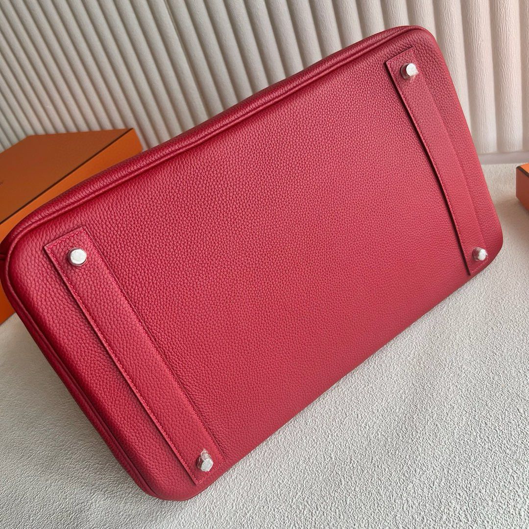 Hermes HAC Birkin 40 Handmade Bag in Red Clemence Leather - Image 10