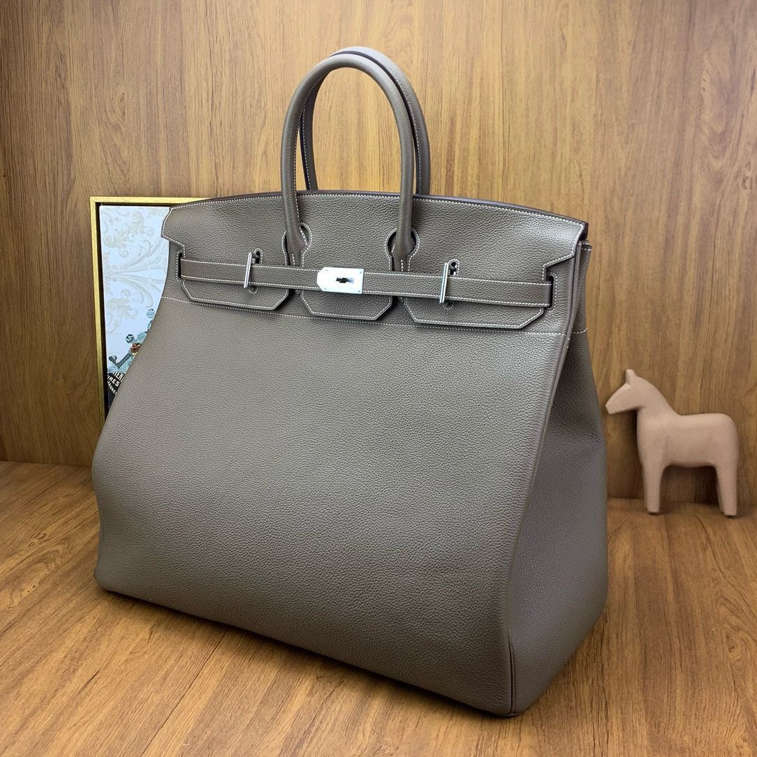 Hermes Birkin HAC 50 Handmade Bag in Taupe Clemence Leather - Image 4